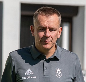 Krzysztof Krok przestał pełnić obowiązki trenera Jagiellonek.